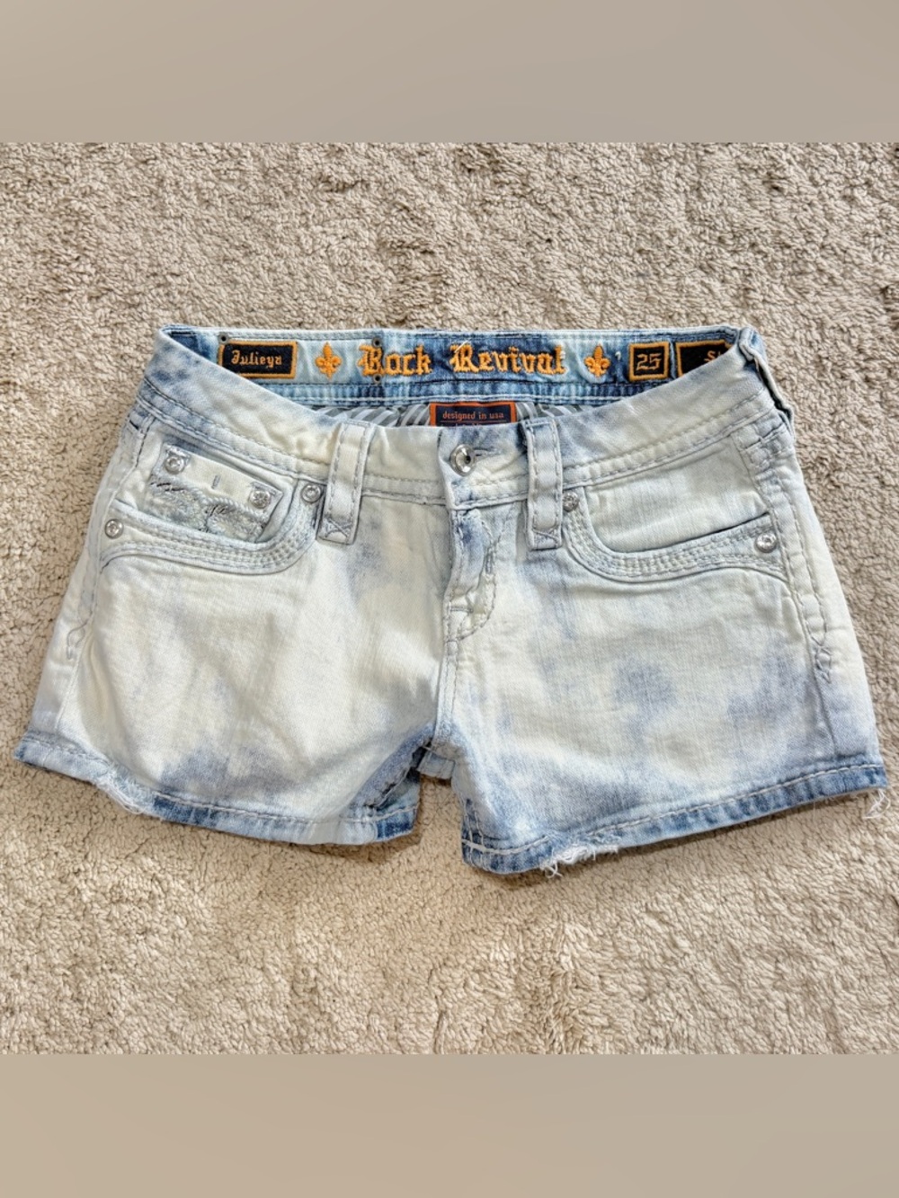 Rock Revival Womens Shorts size 25 Julieya Light Blue Denim Jean Rhinestones - Picture 7 of 8